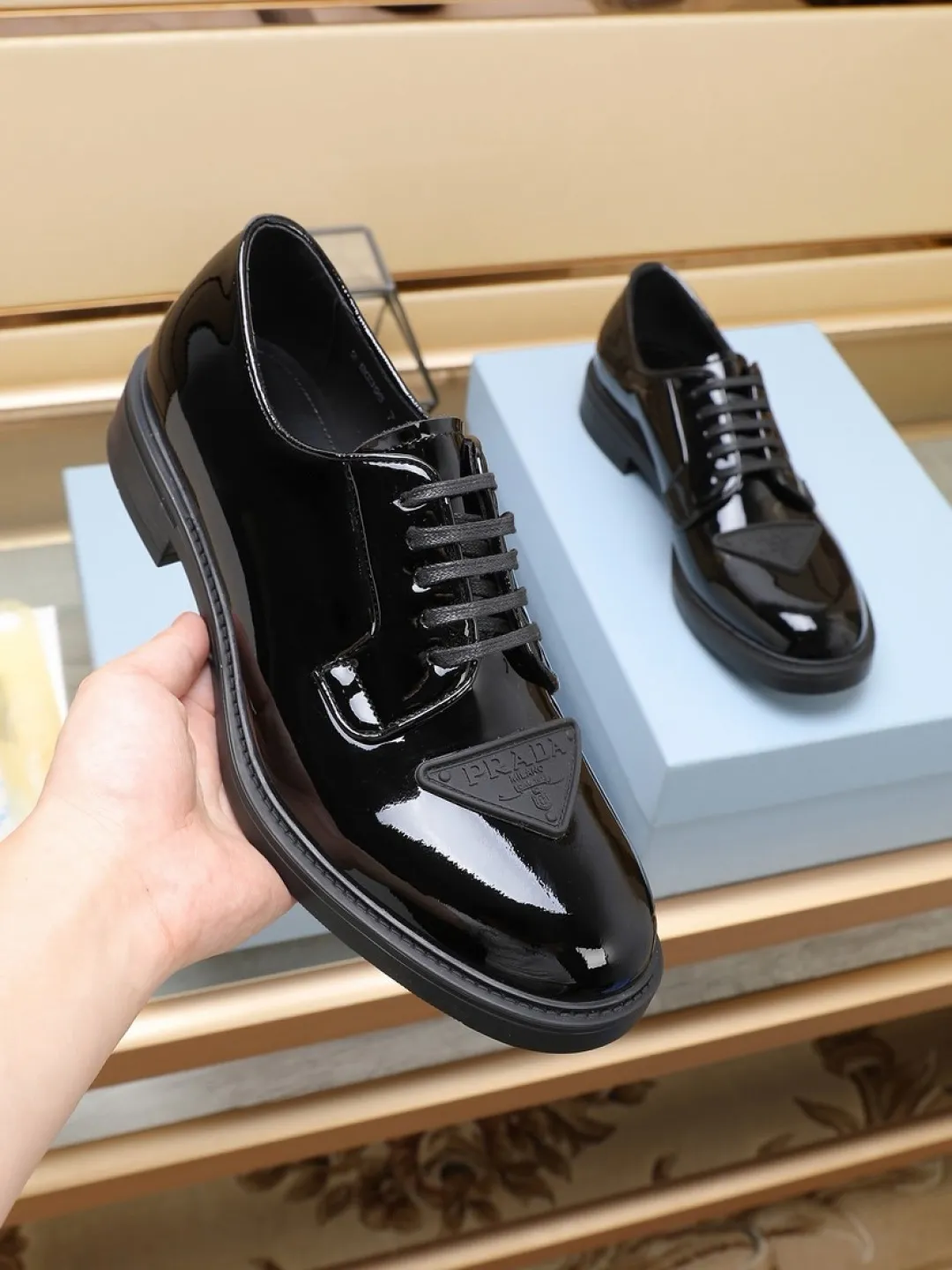 P640💰🔥《PRADA》👏Latest • High-end top brand luxury ~ purchasing agency, top quality. New fashionable business men's shoes🔜The uppers are made of original open-edge beaded cowhide➕cowhide·lining, with fine workmanship. The original stylish and soft combination wear-resistant and non-slip outsole is light and comfortable on the feet. The real thing looks better in real life. Size: 38/45